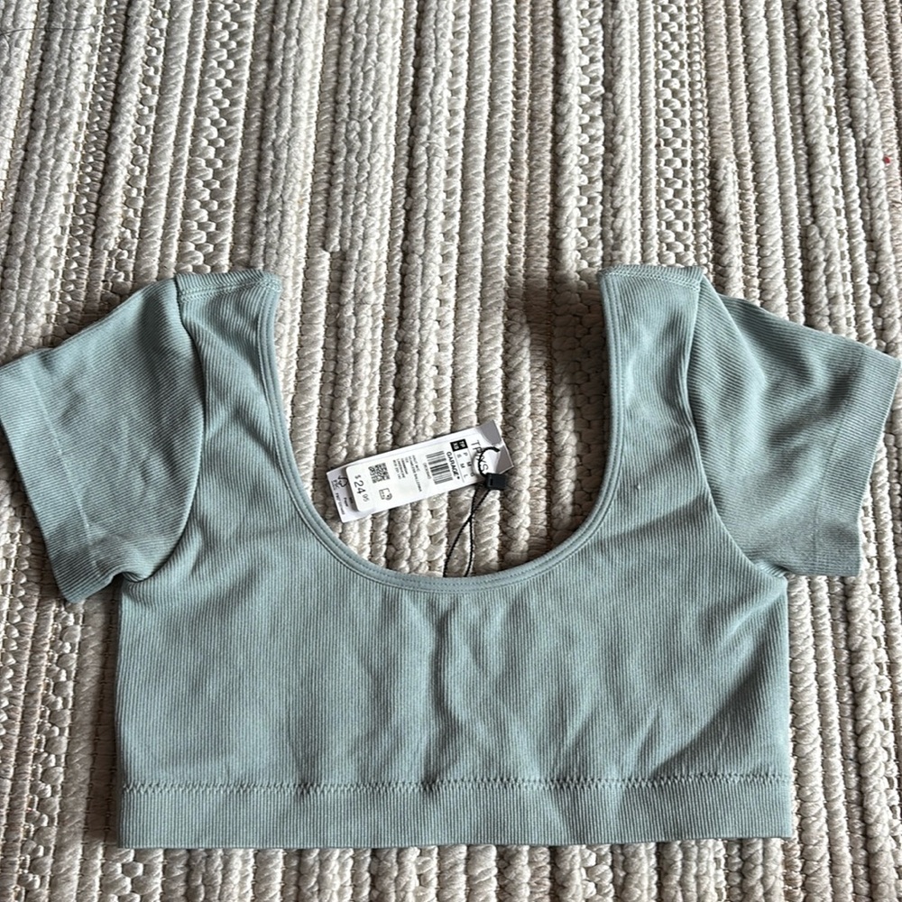 NWT Garage Tiny Top XS